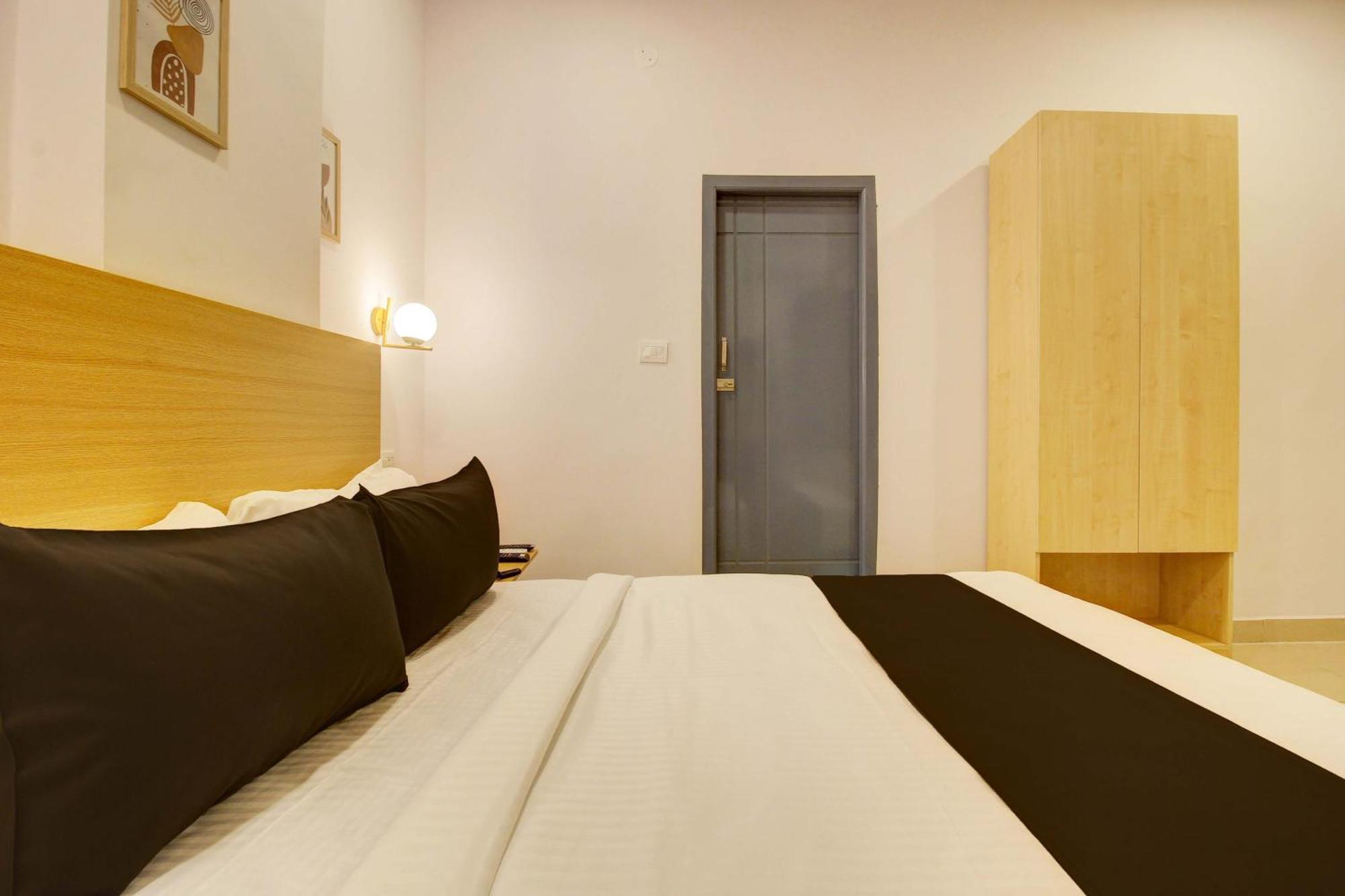 Super Collection O Casa Grand Hotels Nacharam ハイデラバード エクステリア 写真